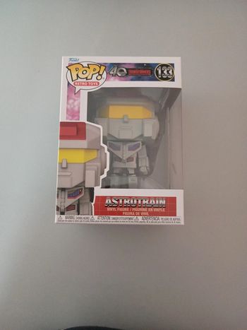 Pop transformers astrotrain