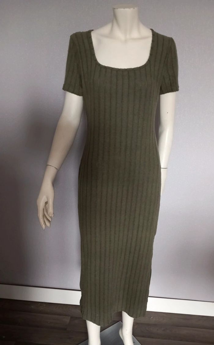 Robe neuve XL.