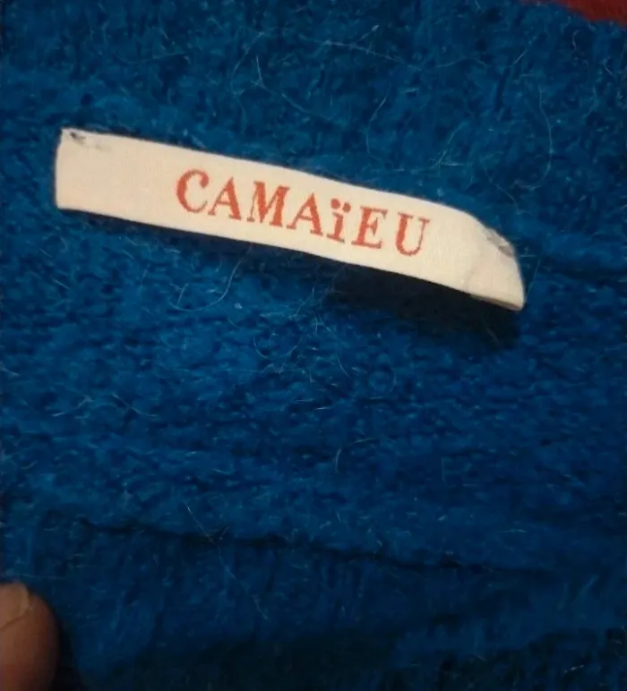 Pull over col rond large ouleurs bleu
Taille S
Sweat chaud - photo numéro 2
