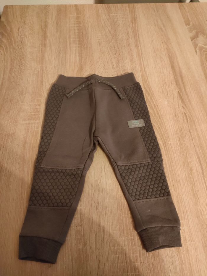 Lot de pantalons - photo numéro 3