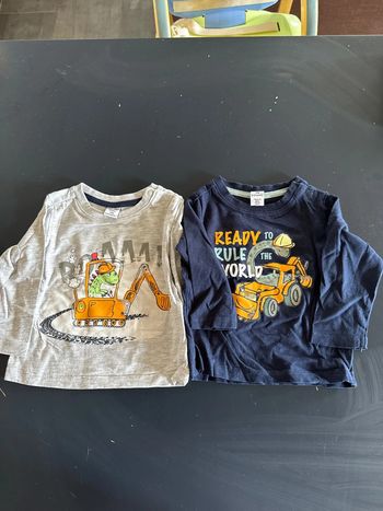 Pull dinosaure fin taille 6/9 mois 74 cm