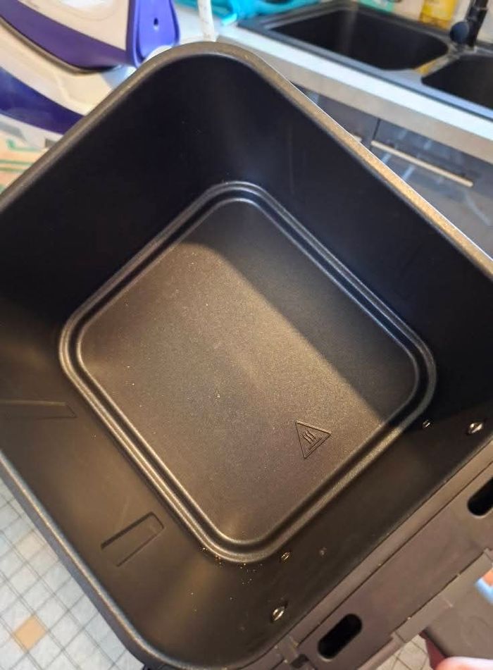 Dual easy fry moulinex 11 L neuf juste essayer
Encore garanti jusqu'au 1 novembre 2026 avec facture 
Prix 160 euro
Idéale pour cadeau Noël jai olus la boîte - photo numéro 9