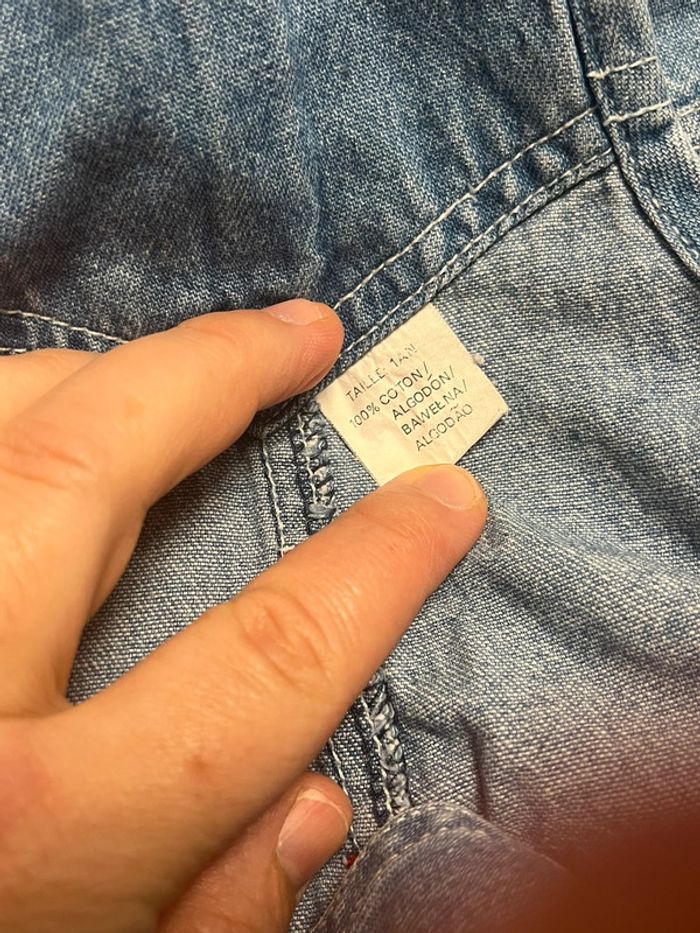 Salopette en jean 1 an - photo numéro 6