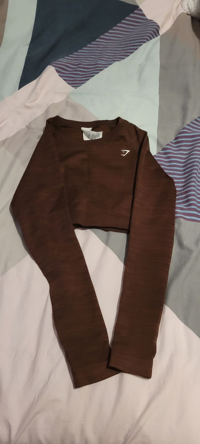 Haut gymshark - photo numéro 2