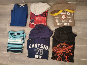 Lot de 6 pulls taille 8 ans