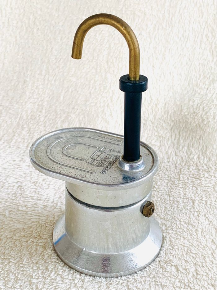Ancien Petit percolateur, cafetière mini express 1 tasse - photo numéro 2