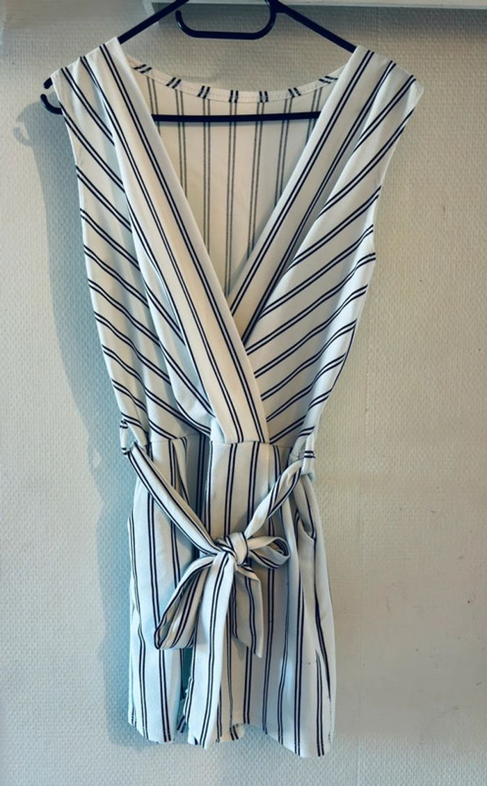 Combi short rayé 🤍 Taille M - photo numéro 3