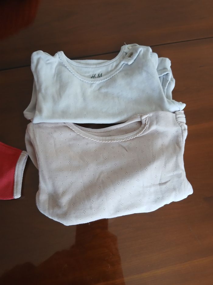 Lot vetement fille été 6 mois - photo numéro 9
