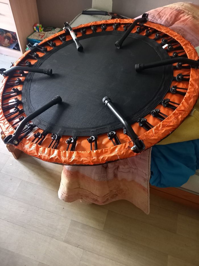 Trampoline - photo numéro 2