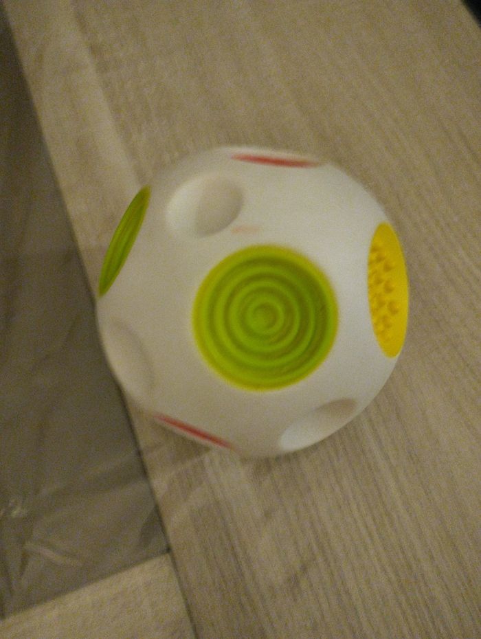 Balle sensorielle et musicale - photo numéro 4