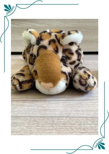Doudou tigre range-pyjama