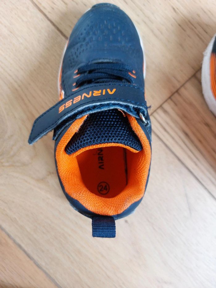 Chaussures enfant Airness taille 24 - photo numéro 2