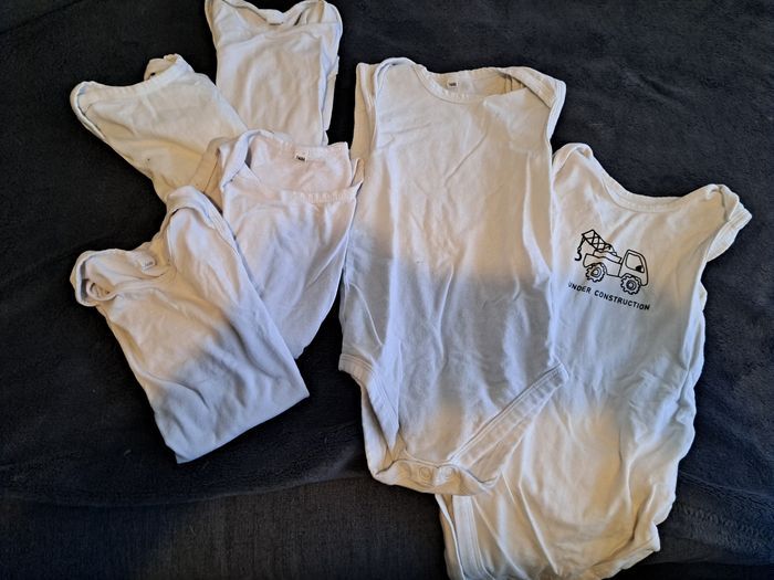 Lot de 6 bodies sans manche
