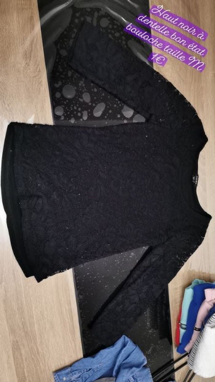 Haut à dentelle  noir