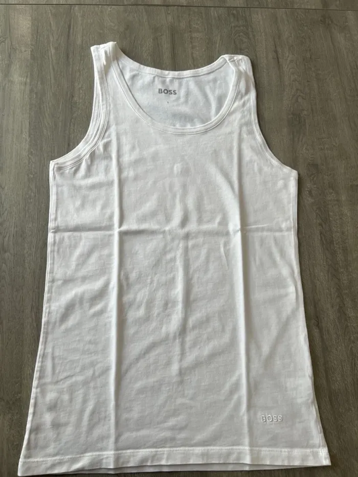 Débardeur Hugo boss taille S