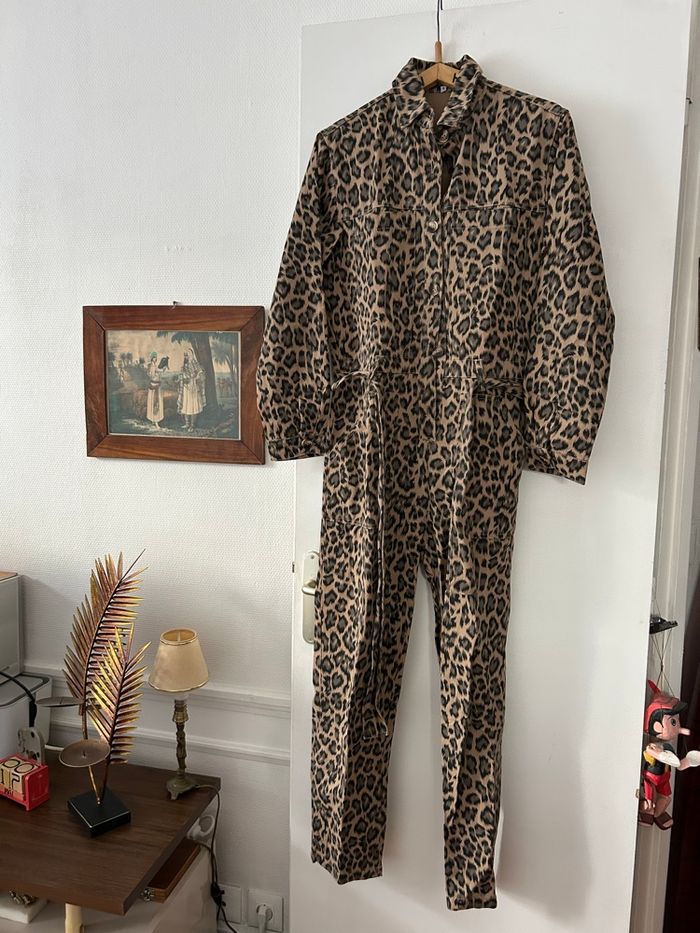 Très belle combinaison panthère