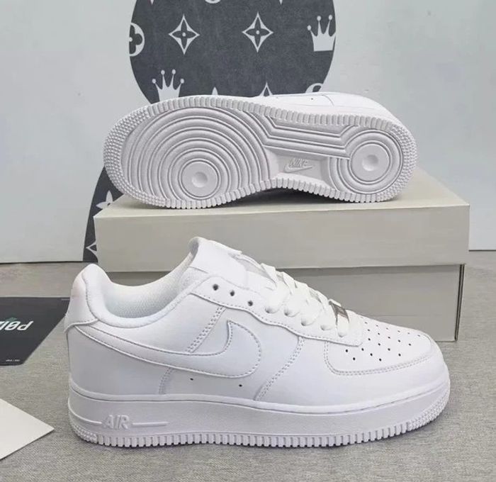 Nike Air Force 1 Low '07 White  41 - photo numéro 5