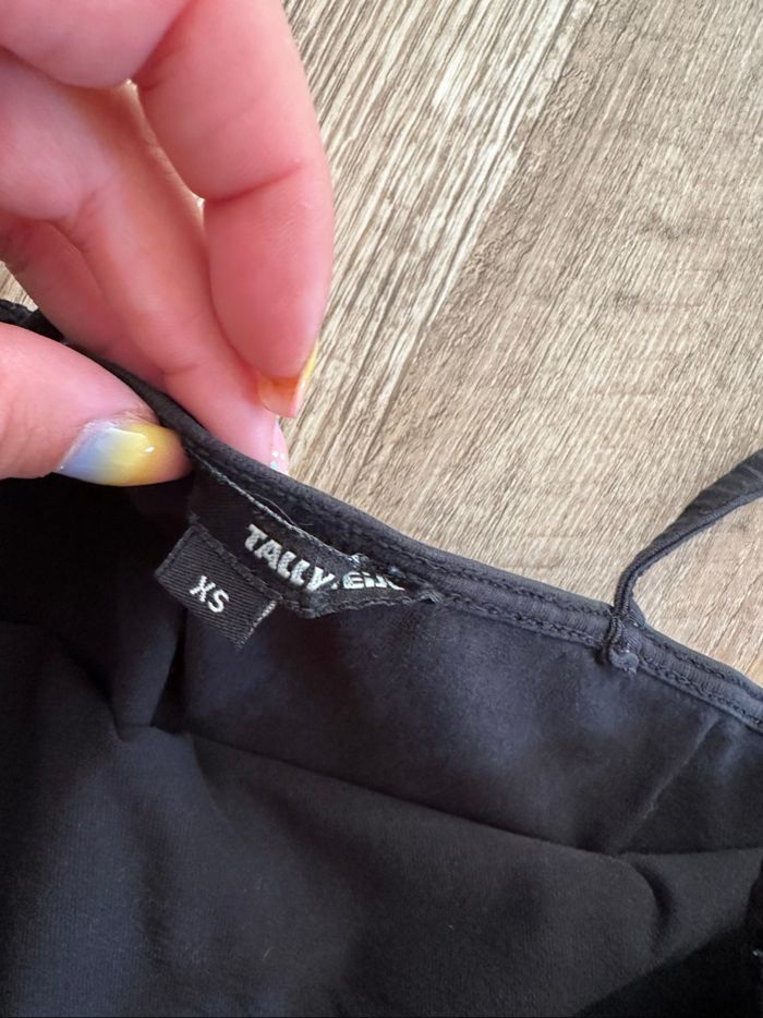 - Débardeur Tally Weijl - Taille XS  - Très bon état - photo numéro 2