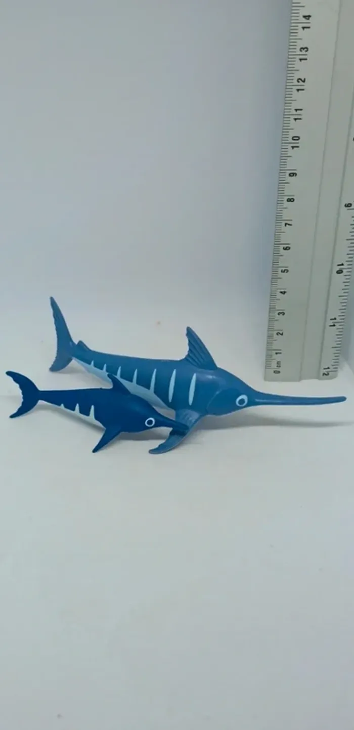 Poissons espadon adulte et bébé playmobil