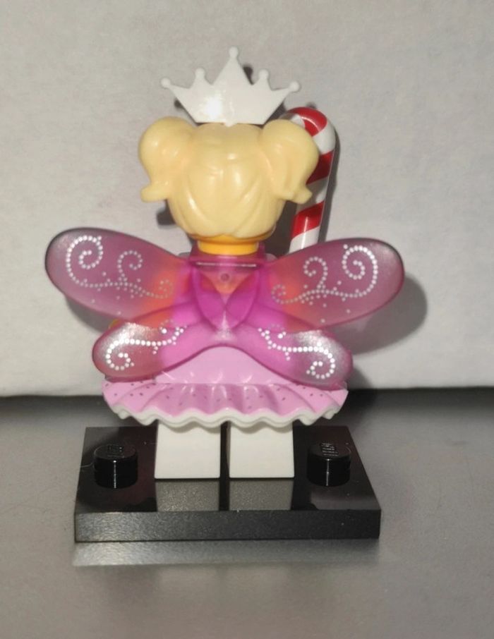 Lego minifigures série 23 la fée dragée - photo numéro 2