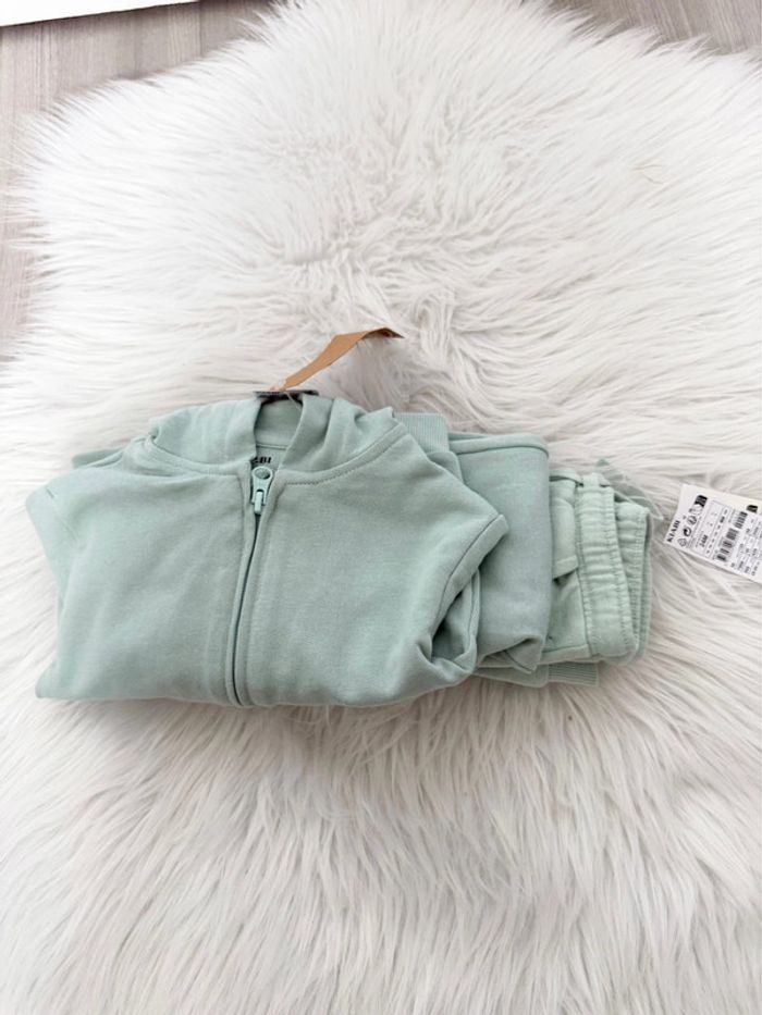 Lot vêtements bébé garçon 24 mois – Neuf avec étiquette - photo numéro 2