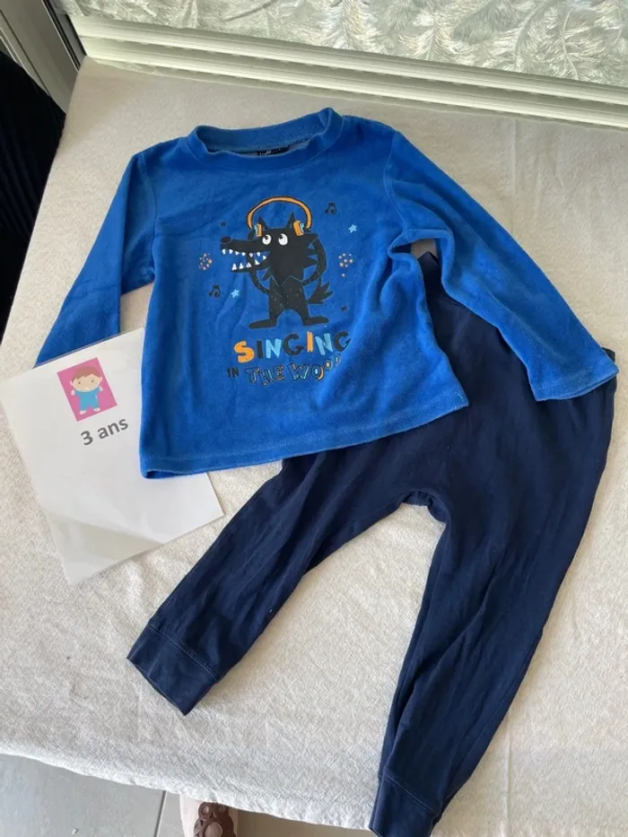 Pyjama 2-3 ans