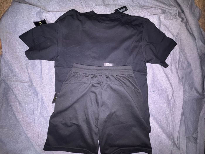 Ensemble stone island - photo numéro 2