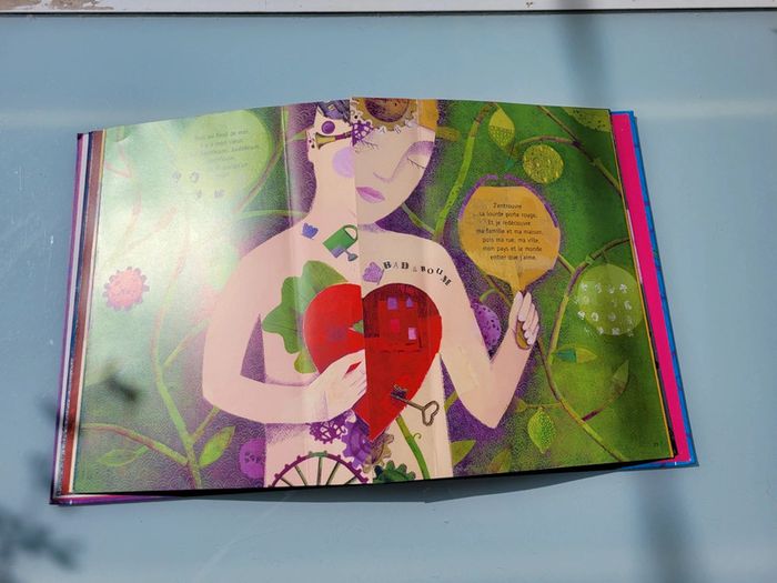 Livre grand format Ma Maison Bleue, Éditions Rue du Monde (39) - photo numéro 8