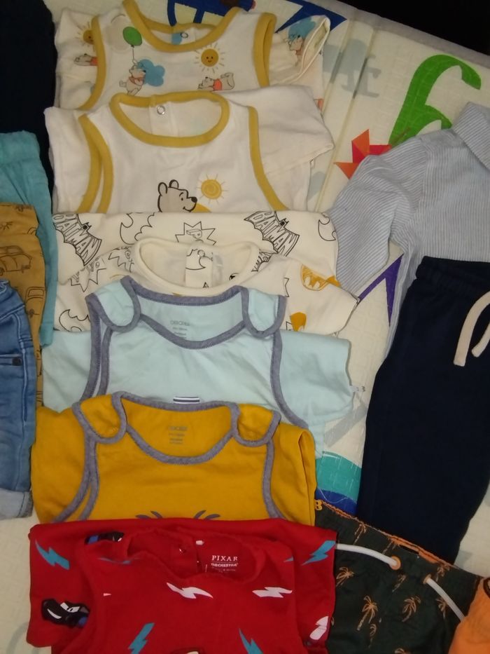 Lot vêtements bébé 6 et 9 mois - photo numéro 4