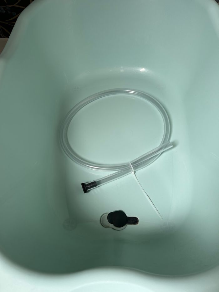 Baignoire bébé + support neuf - photo numéro 3