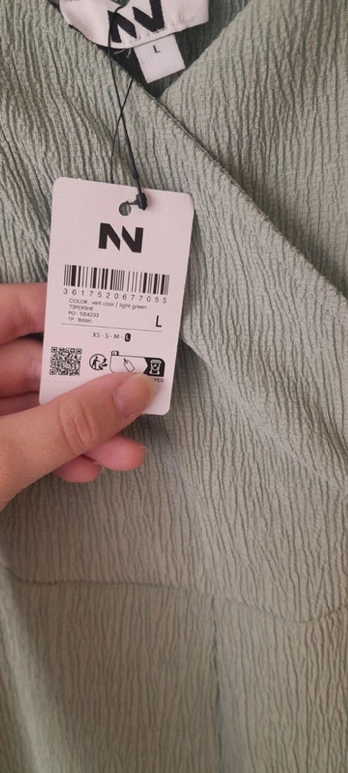 Combinaison pantalon à jambe large - Neuf avec étiquette - Taille 40 de marque Jennyfer ( NN ) - photo numéro 4