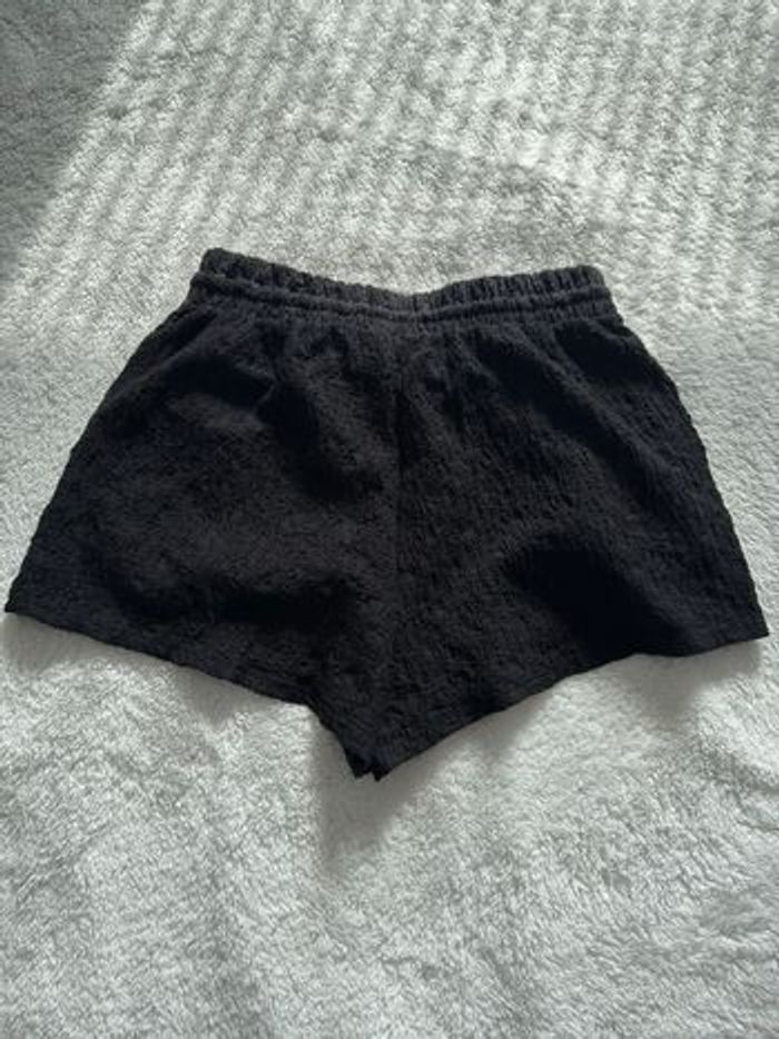 Short noir texturé Primark - photo numéro 2