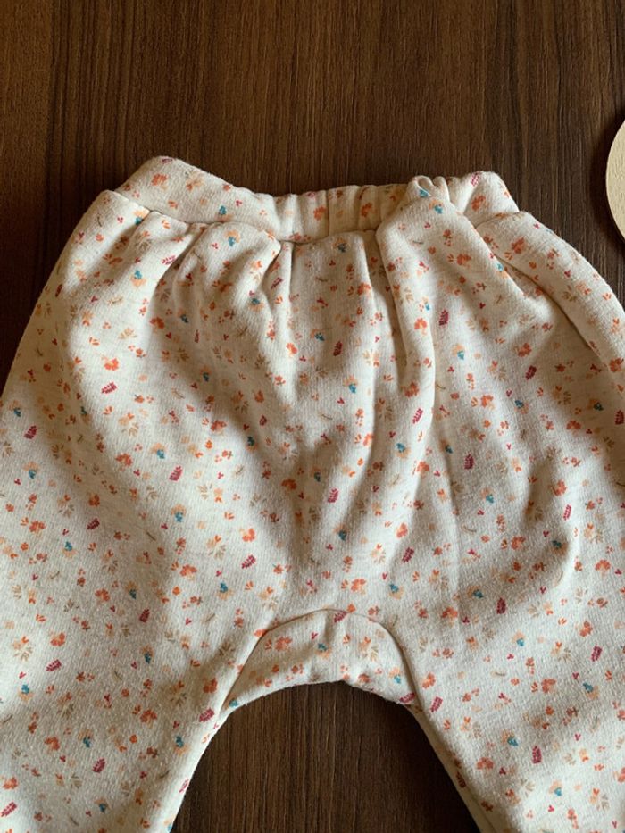 Pantalon jogging 6 mois fleurs - photo numéro 5