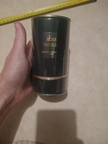Parfum rose vanille