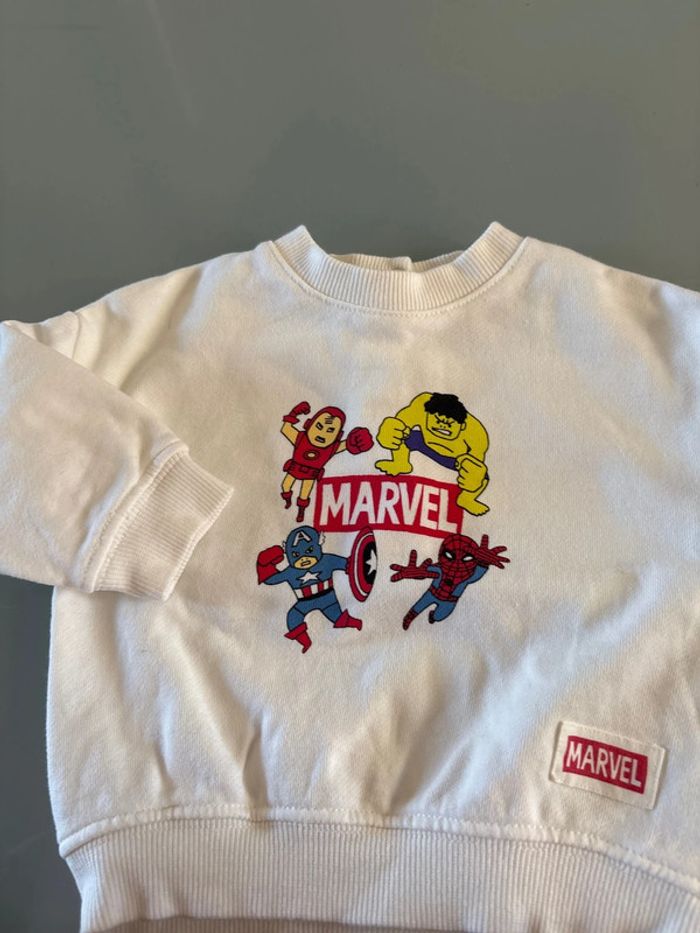 Pull kiabi Marvel