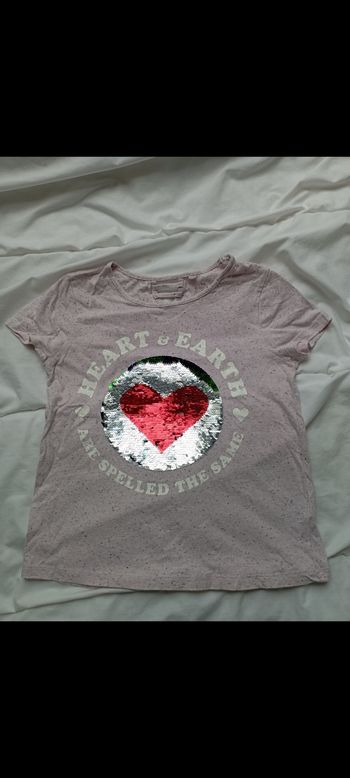 Tee shirt manches courtes rose a beabs réversibles 134/140 palomino neuf 5€