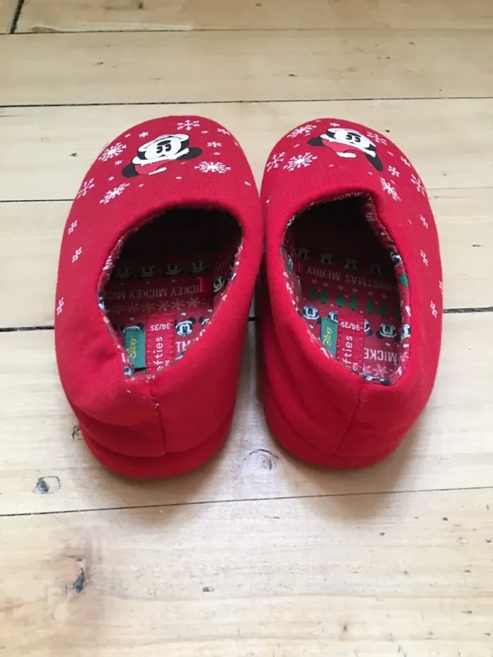 Chaussons Disney - photo numéro 2