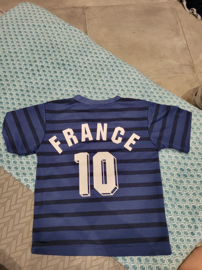 Maillot foot 6ans - photo numéro 2