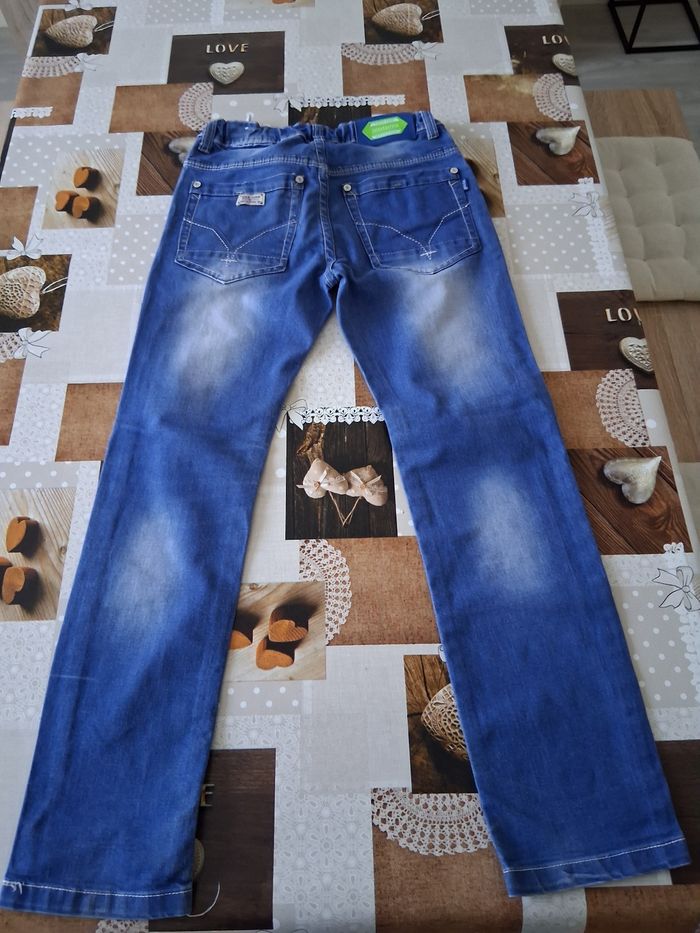 Jeans délavé - photo numéro 2