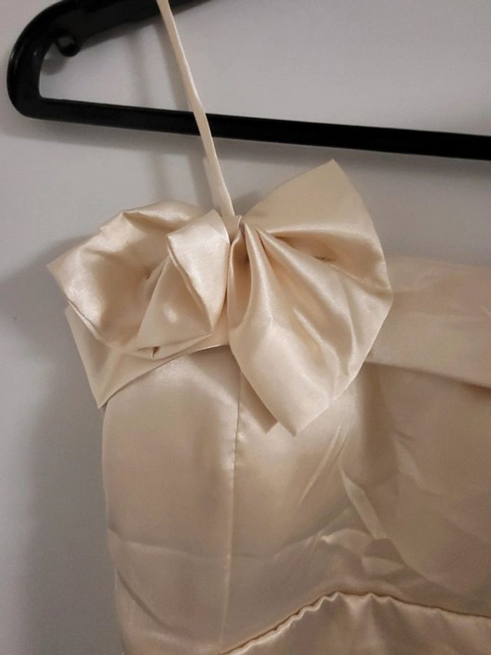 Magnifique robe pour les fetes. - photo numéro 3