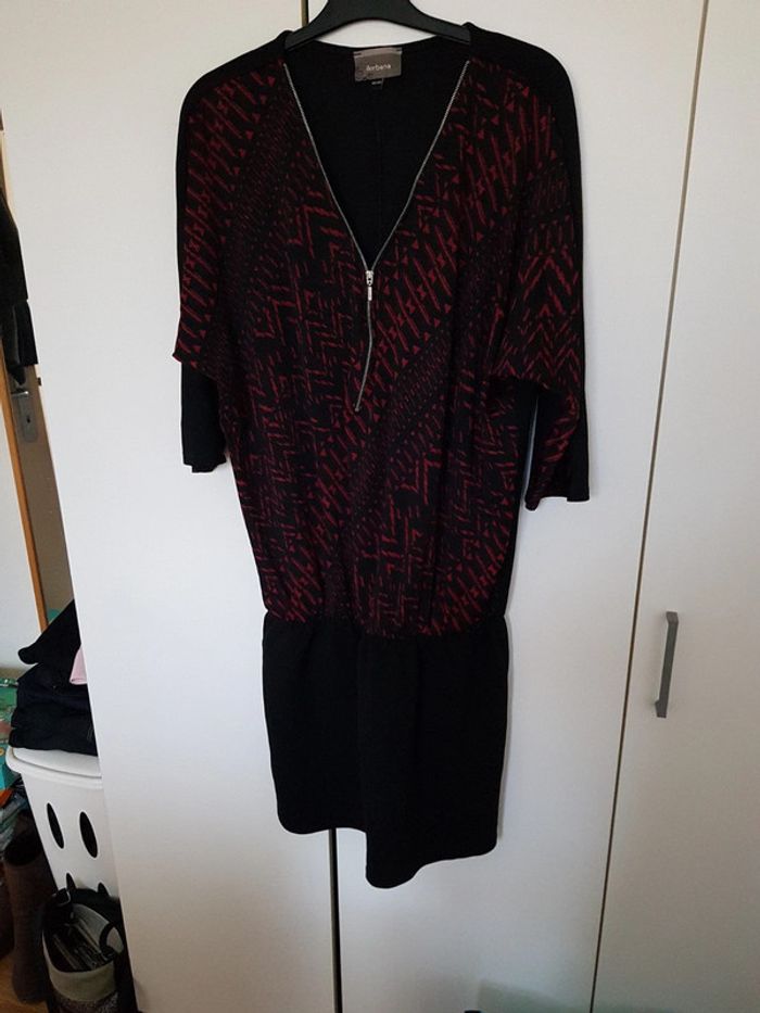 Robe noire et rouge femme 46
