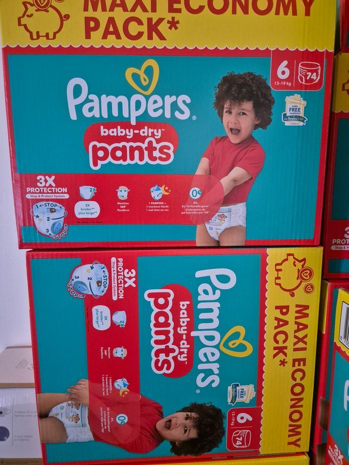 2 cartons de couches pampers pants taille 6