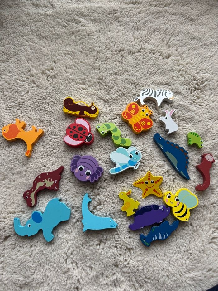 🧸 lot de 20 jouets en bois animaux + dinosaures - bon état - photo numéro 5