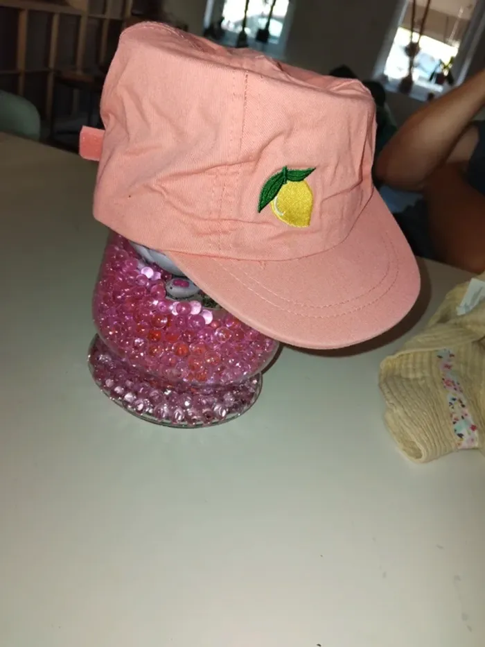 Casquette orange - photo numéro 2