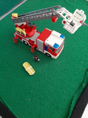 Camion de pompier playmobil