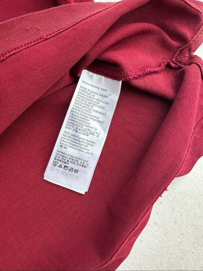 Polo Tommy Jeans rouge classique 👕 - photo numéro 4