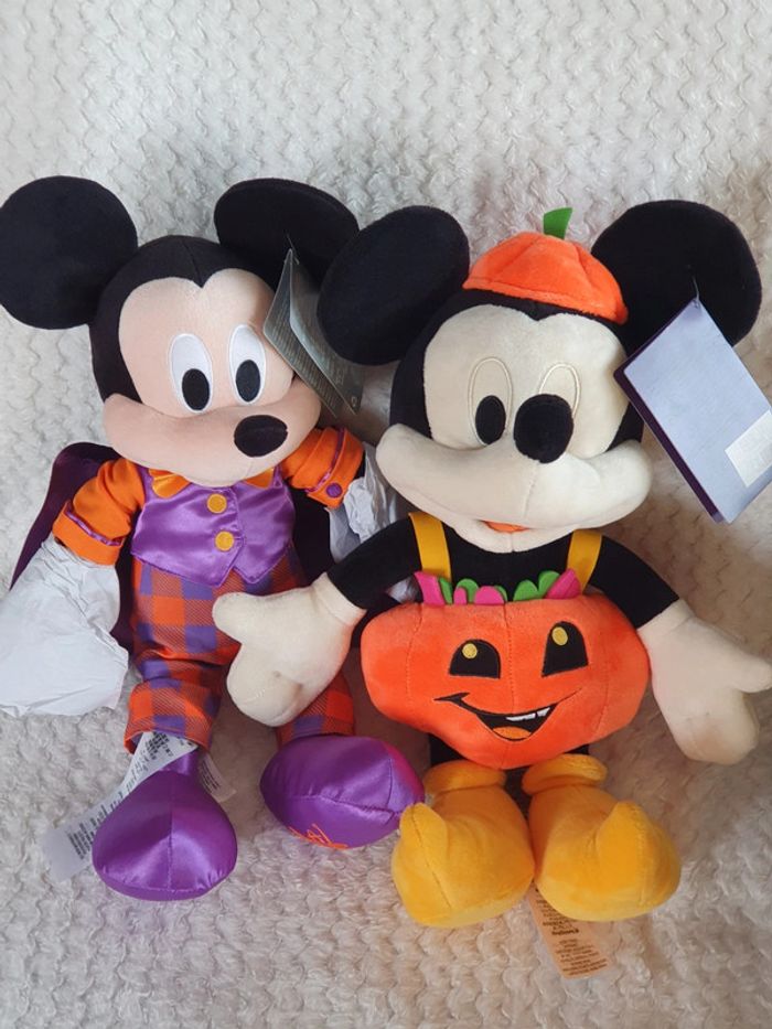 Lot de peluche mickey réservés