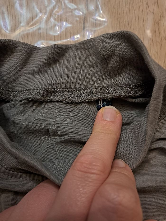 Sous pull manches longues taille 4 ans - photo numéro 3