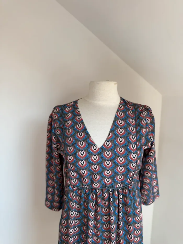 Superbe robe fluide neuve Rue des Abesses 🌸 T 1 36 38 - photo numéro 2