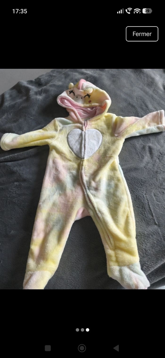 Vêtements 9 mois - photo numéro 3
